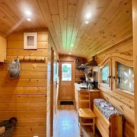 Zauberwagen Am Geiseltalsee * Stobnitz